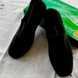 NWOT Easy Spirit Trance size 8M